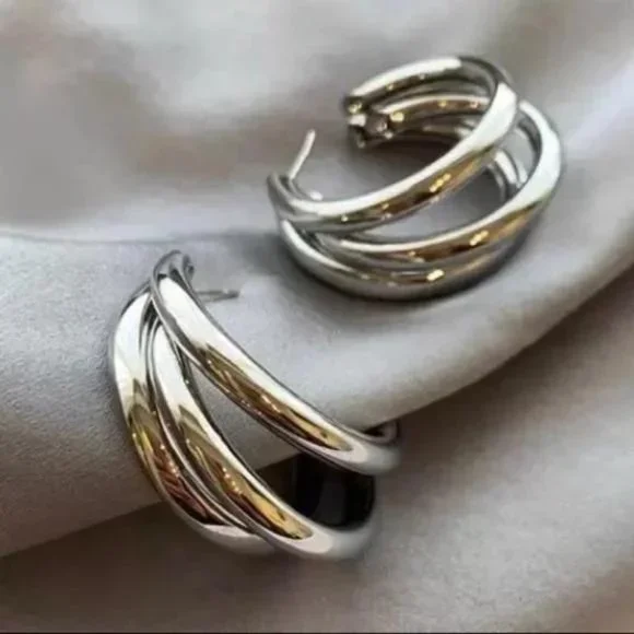 New Silver three-layer Hoop Earrings, beautiful Earrings, cute Earrings - Picture 2 of 5